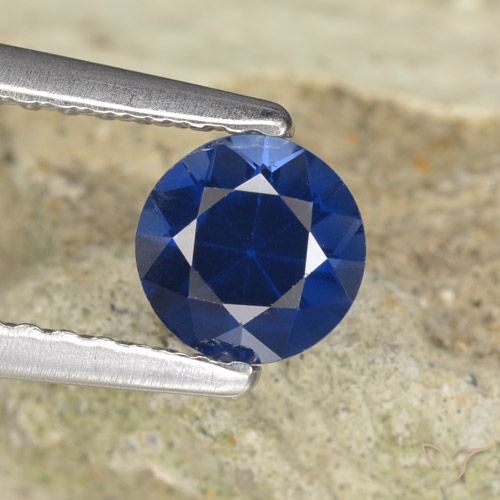 0.62ct Natürlicher Navy blau Saphir, Runden, VVS-VS