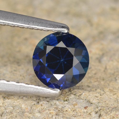 0.60ct Natürlicher dunkelblau Saphir, Runden, VVS-VS