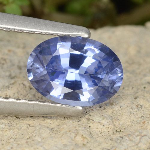 0.85ct Natürlicher Elektrisches Lila Blau Saphir, Oval, VVS