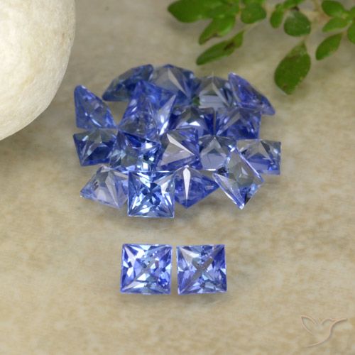 1.92ctw Natürlicher Tiefviolettes Blau Saphir, Quadrat, VVS-VS
