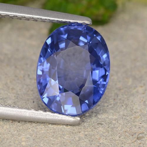 9,17 ctw natürlicher Kornblumenblau Saphir, Oval, VS