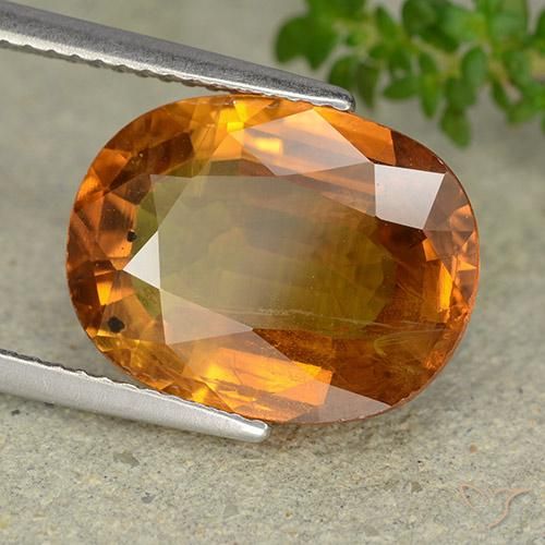 9,17 ctw natürlicher bräunlich-orange Saphir, Oval, VS-SI