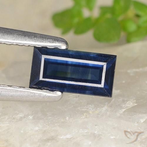0.59ct Natürlicher Dämmerungsblau Saphir, Baguette, VS