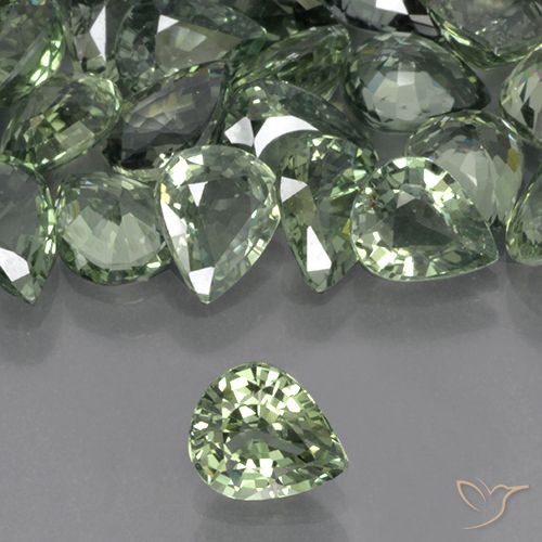 0.68ct Natürlicher hellgrün Saphir, Birnenform, VVS-VS