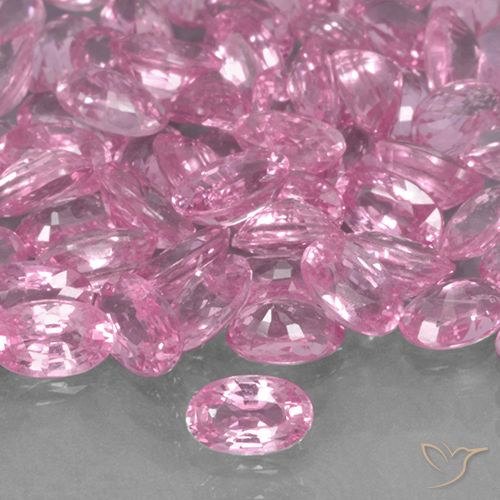 0.31ct Natürlicher pink Saphir, Oval, VVS-VS