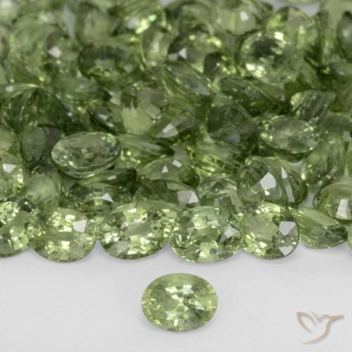 0.24ct Natürlicher tiefgrün Saphir, Oval, VVS-VS