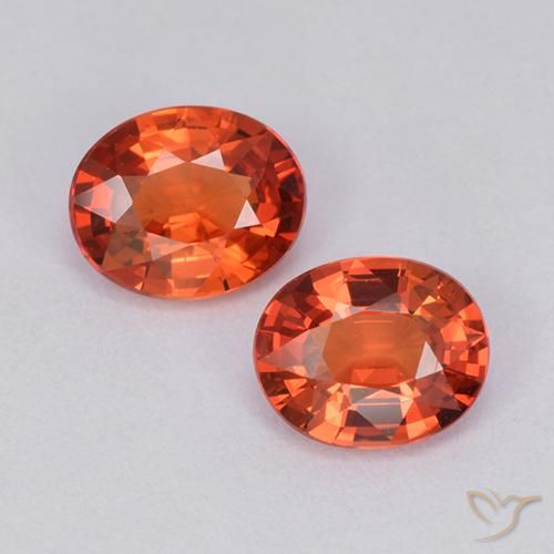 1.48ctw Natürlicher Intensives Rot Saphir, Oval, VVS