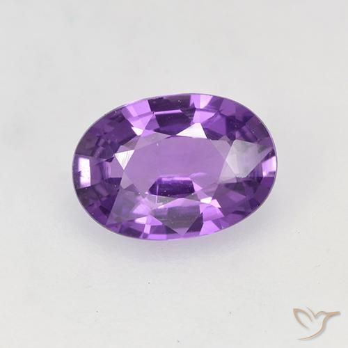 0.78ct Natürlicher Lebhaftes Violett Saphir, Oval, VVS
