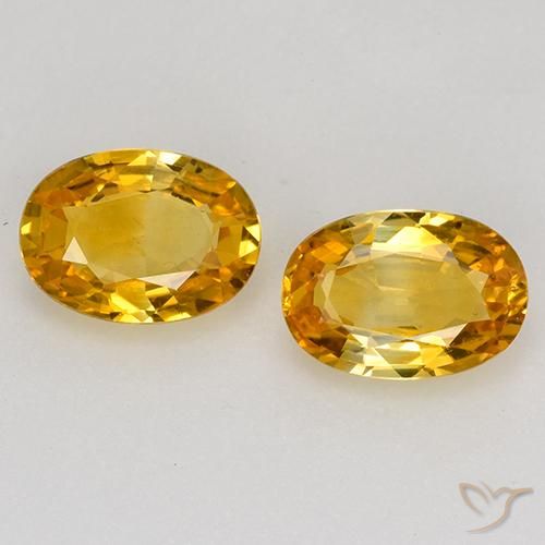 1.26ctw Natürlicher Tiefes Goldorange Saphir, Oval, VS