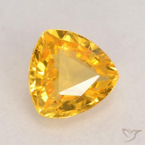 9,17 ctw natürlicher Mittelgold Saphir, Trillion, VVS-VS