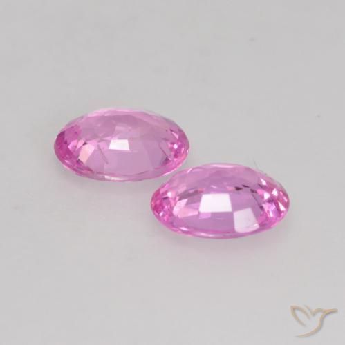 0.68 ct natürliche Intensives Lila Saphir-Edelsteine, Oval, VVS-VS