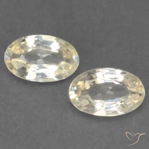 0.44ctw Natürlicher hellgelb Saphir, Oval, VVS-VS