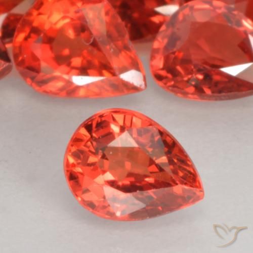 0.38ct Natürlicher Mittelrot Saphir, Birnenform, VVS-VS