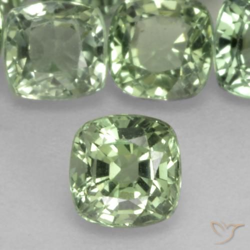 0.42ct Natürlicher Helles Salbeigrün Saphir, Kissen, VVS-VS