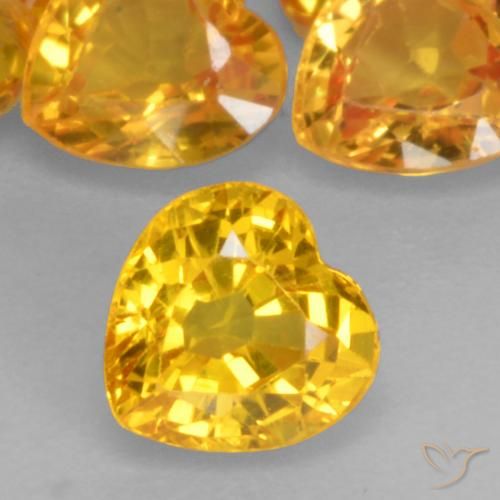 0.51ct Natürlicher Mittleres Gold Saphir, Herz, VVS-VS