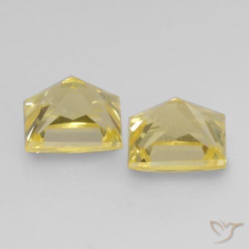 0.71 ct natürliche Toskana Gelb Saphir-Edelsteine, Quadrat, VVS-VS