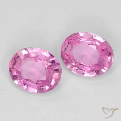 0.70 ct natürliche Intensives Rosa Saphir-Edelsteine, Oval, VS