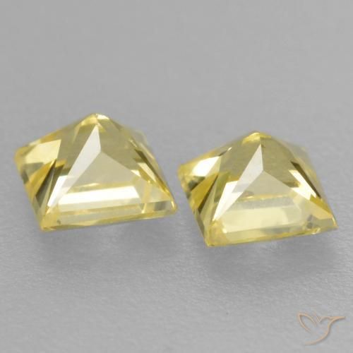 0.54 ct natürliche Mittelhelles Gelb Saphir-Edelsteine, Quadrat, VVS-VS