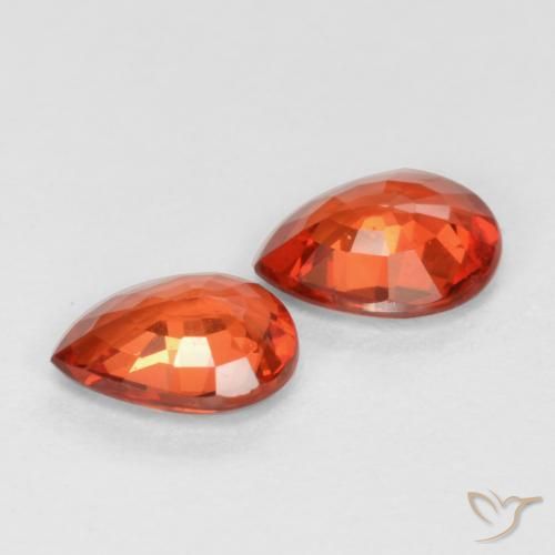 0.61 ct natürliche Leuchtendes Purpurrot Saphir-Edelsteine, Birnenform, VS