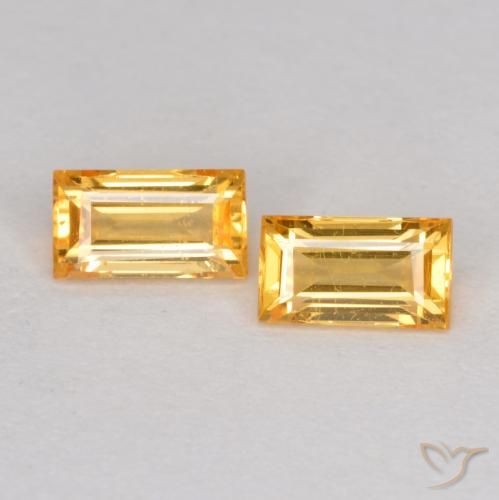0.54ctw Natürlicher Orange-Gold Saphir, Baguette, VS