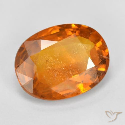 9,17 ctw natürlicher rötlich-orange Saphir, Oval, VS-SI