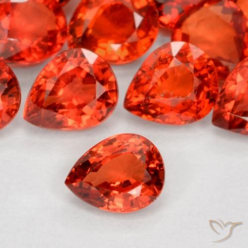 0.42ct Natürlicher Mittelrot Saphir, Birnenform, VVS-VS