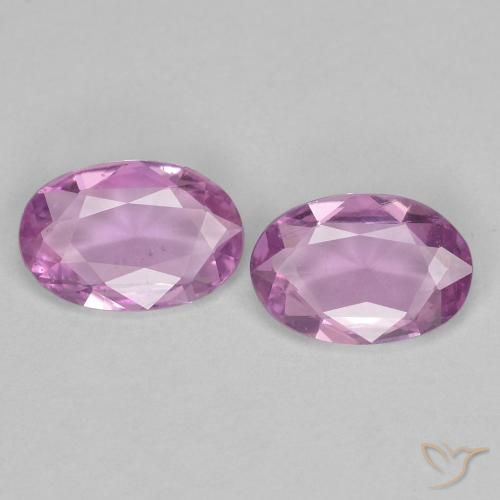 0.73ctw Natürlicher Helles Royal Lila Pink Saphir, Oval, VVS-VS