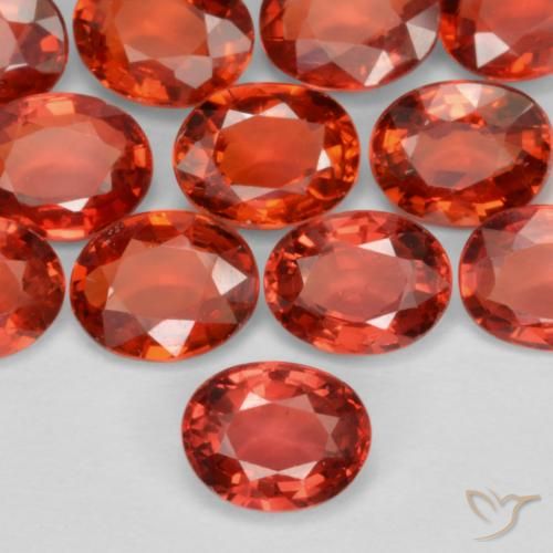 0.45ct Natürlicher Hellrot Saphir, Oval, VS