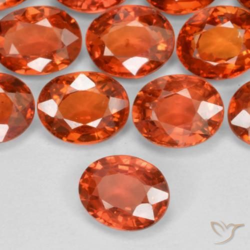 9,17 ctw natürlicher Intensives Rot Saphir, Oval, VS