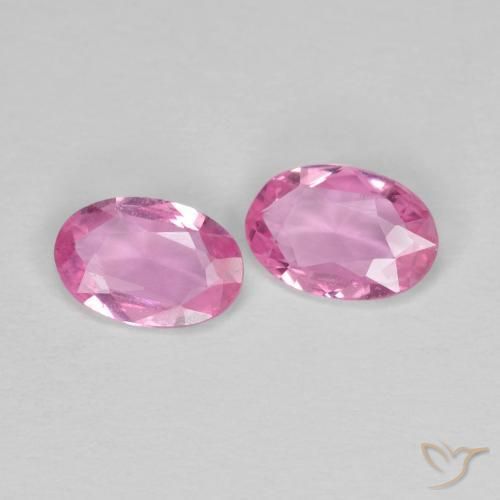 0.78 ct natürliche Intensives Rosa Saphir-Edelsteine, Oval, VS