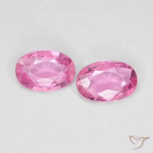 0.88ctw Natürlicher Intensives Rosa Saphir, Oval, VS
