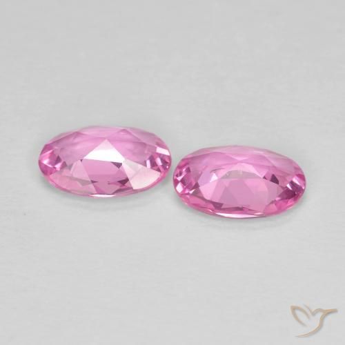 0.85 ct natürliche Intensives Rosa Saphir-Edelsteine, Oval, VS