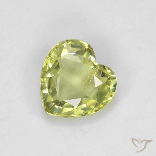 0.44ct Natürlicher gelb-grün Saphir, Herz, VS