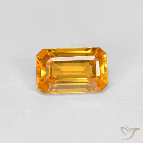 0.38ct Natürlicher Mittel Orange-Gold Saphir, Smaragdschliff, VVS