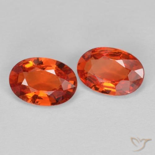 0.91 ct natürliche Feuerrot Saphir-Edelsteine, Oval, VVS