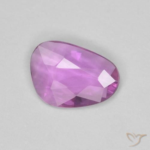 0.60ct Natürlicher Intensives Pink-Lila Saphir, Fantasie, VVS