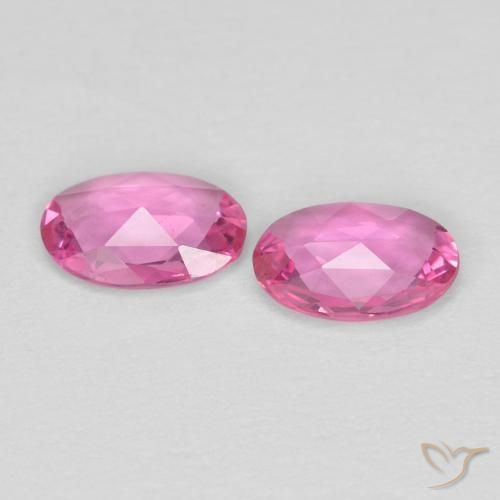 0.62 ct natürliche tiefrosa Saphir-Edelsteine, Oval, VVS