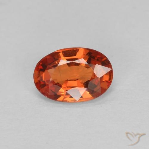 0.43ct Natürlicher rötlich-orange Saphir, Oval, VVS-VS