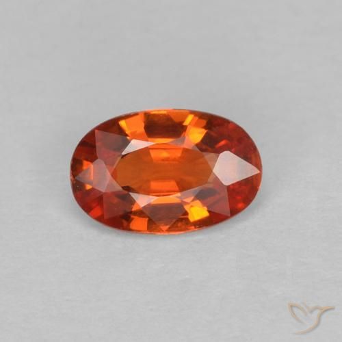 0.46ct Natürlicher rötlich-orange Saphir, Oval, VVS