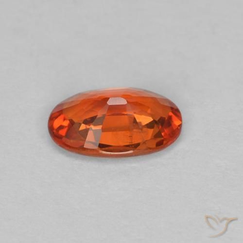 9,17 ctw natürlicher rötlich-orange Saphir, Oval, VVS