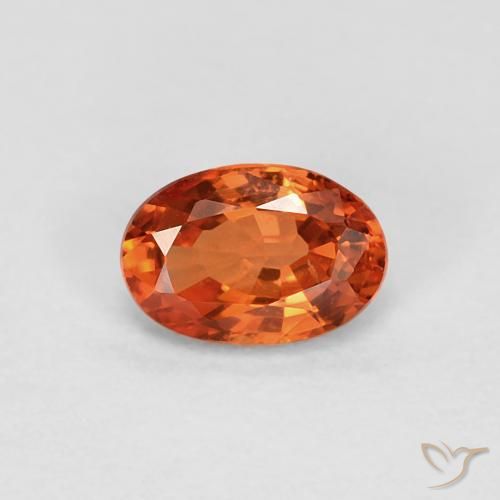 0.60ct Natürlicher rötlich-orange Saphir, Oval, VVS