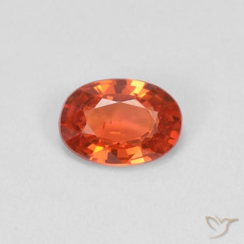 0.47ct Natürlicher rötlich-orange Saphir, Oval, VS