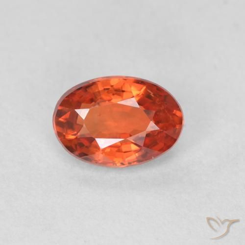 0.57ct Natürlicher rötlich-orange Saphir, Oval, VS