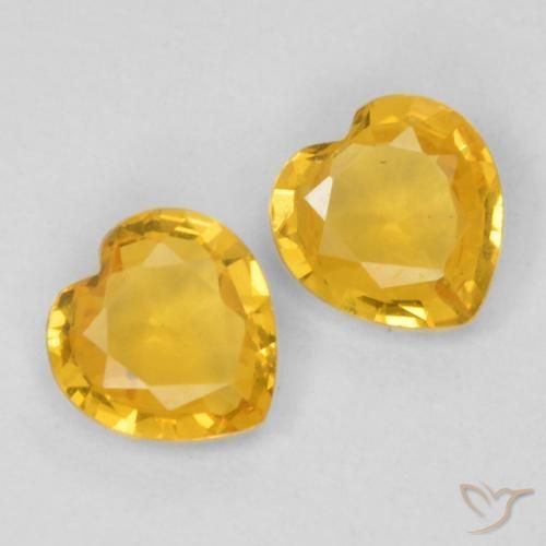 0.69ctw Natürlicher Mittelgold Saphir, Herz, VVS-VS