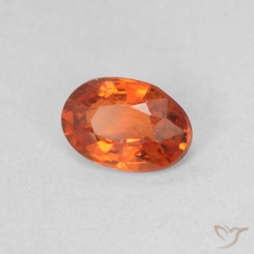 9,17 ctw natürlicher rötlich-orange Saphir, Oval, VVS