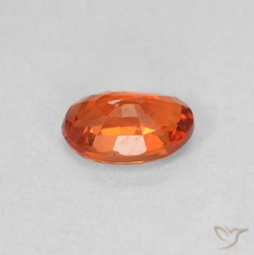 9,17 ctw natürlicher rötlich-orange Saphir, Oval, VVS