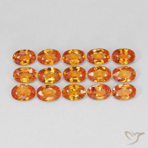 0.66ct Natürlicher Amber Orange Saphir, Oval, VVS-VS