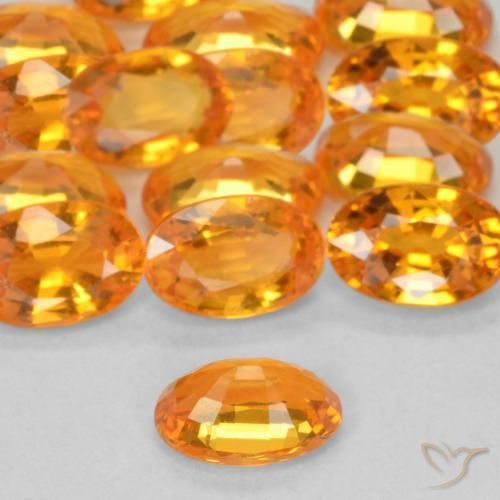 9,17 ctw natürlicher rötlich-orange Saphir, Oval, VVS-VS