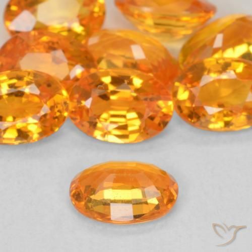 9,17 ctw natürlicher Mittelorange Saphir, Oval, VVS-VS
