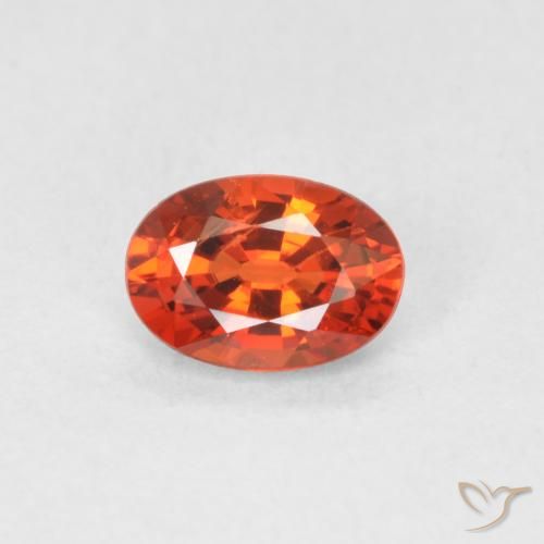 0.59ct Natürlicher rötlich-orange Saphir, Oval, VVS-VS